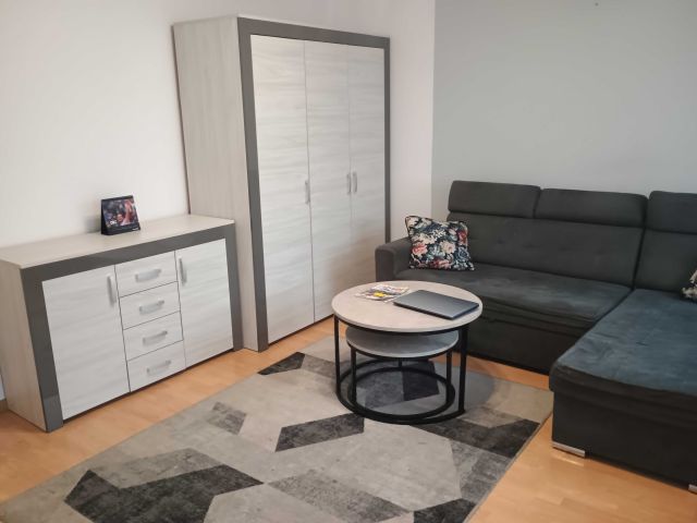 Mieszkanie 2-pokojowe Ostrów Wielkopolski, ul. Kujawska. Zdjęcie 1