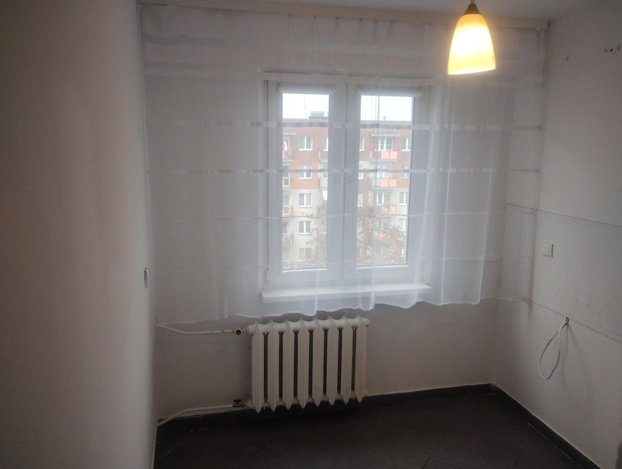 Mieszkanie 3-pokojowe Jelna, ul. Komisji Edukacji Narodowej. Zdjęcie 4