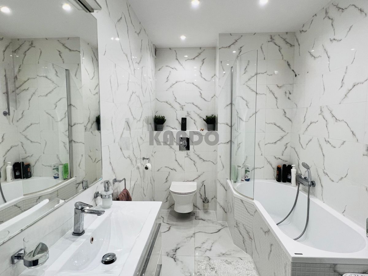 Mieszkanie 3-pokojowe Wrocław Krzyki. Zdjęcie 6