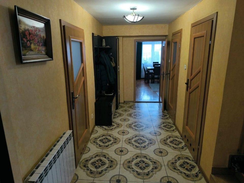 dom wolnostojący, 5 pokoi Laszki Podstaw. Zdjęcie 3