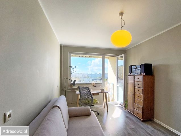 Mieszkanie 3-pokojowe Szczecin Świerczewo, ul. Santocka. Zdjęcie 1