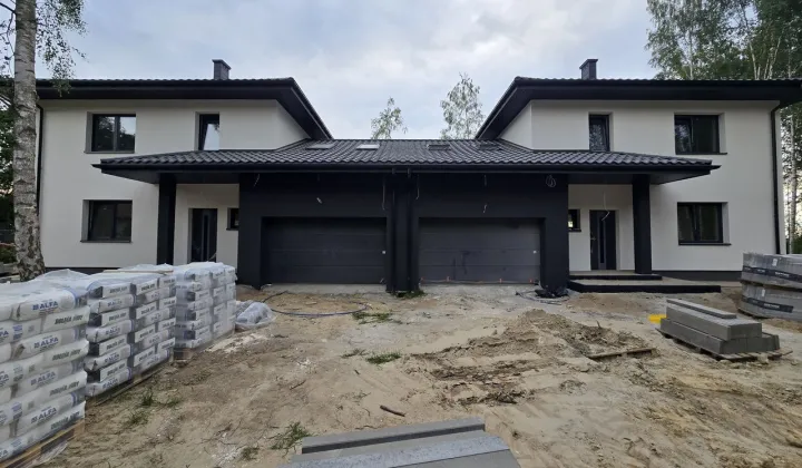 bliźniak, 5 pokoi Książenice