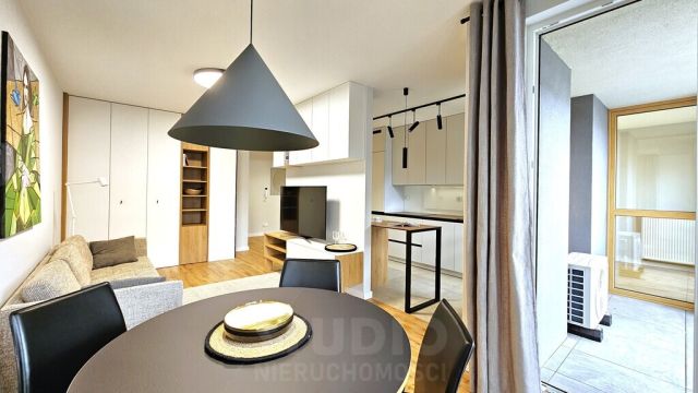 Mieszkanie 3-pokojowe Kraków Dębniki, ul. dr. Jana Piltza. Zdjęcie 3