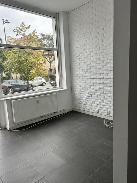 Lokal Sopot Centrum, al. Niepodległości. Zdjęcie 4