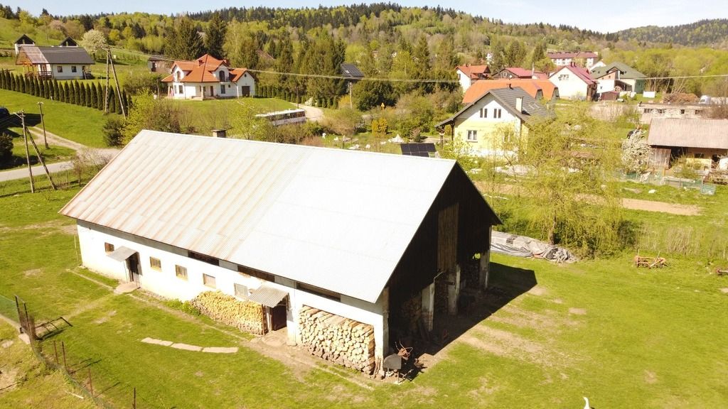 dom wolnostojący, 8 pokoi Ropienka. Zdjęcie 2
