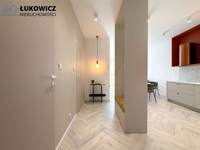 Mieszkanie 2-pokojowe Bielsko-Biała. Zdjęcie 11
