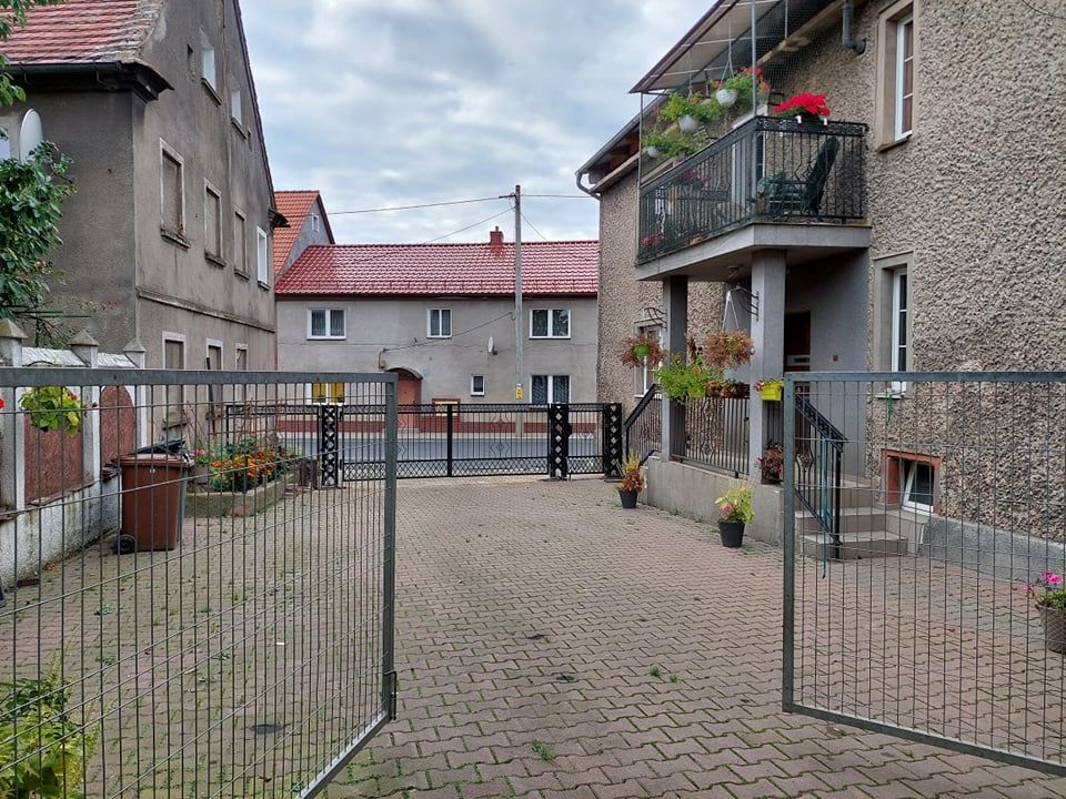 gospodarstwo, 7 pokoi Gaworzyce, ul. Główna. Zdjęcie 18