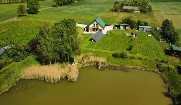 dom wolnostojący, 4 pokoje Tołów