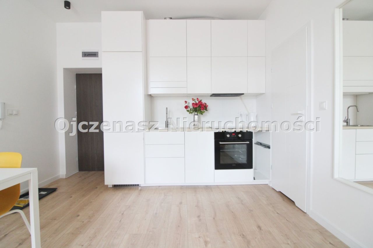 Mieszkanie 2-pokojowe Bydgoszcz Śródmieście, ul. Henryka Sienkiewicza. Zdjęcie 4