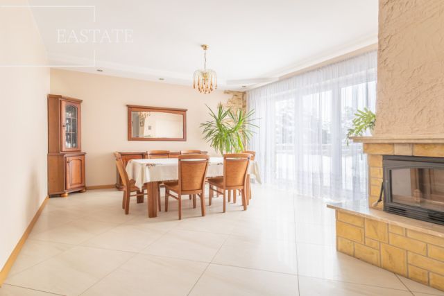 dom wolnostojący, 9 pokoi Gdańsk Osowa, ul. Planetarna. Zdjęcie 1