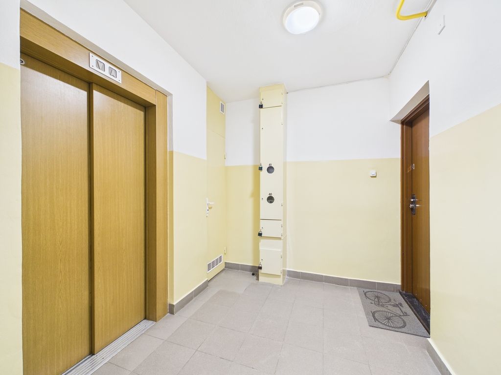 Mieszkanie 3-pokojowe Warszawa Kabaty, ul. Wąwozowa. Zdjęcie 5