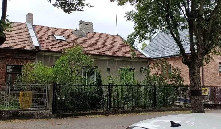 dom wolnostojący, 4 pokoje Włocławek Centrum, ul. Romualda Traugutta