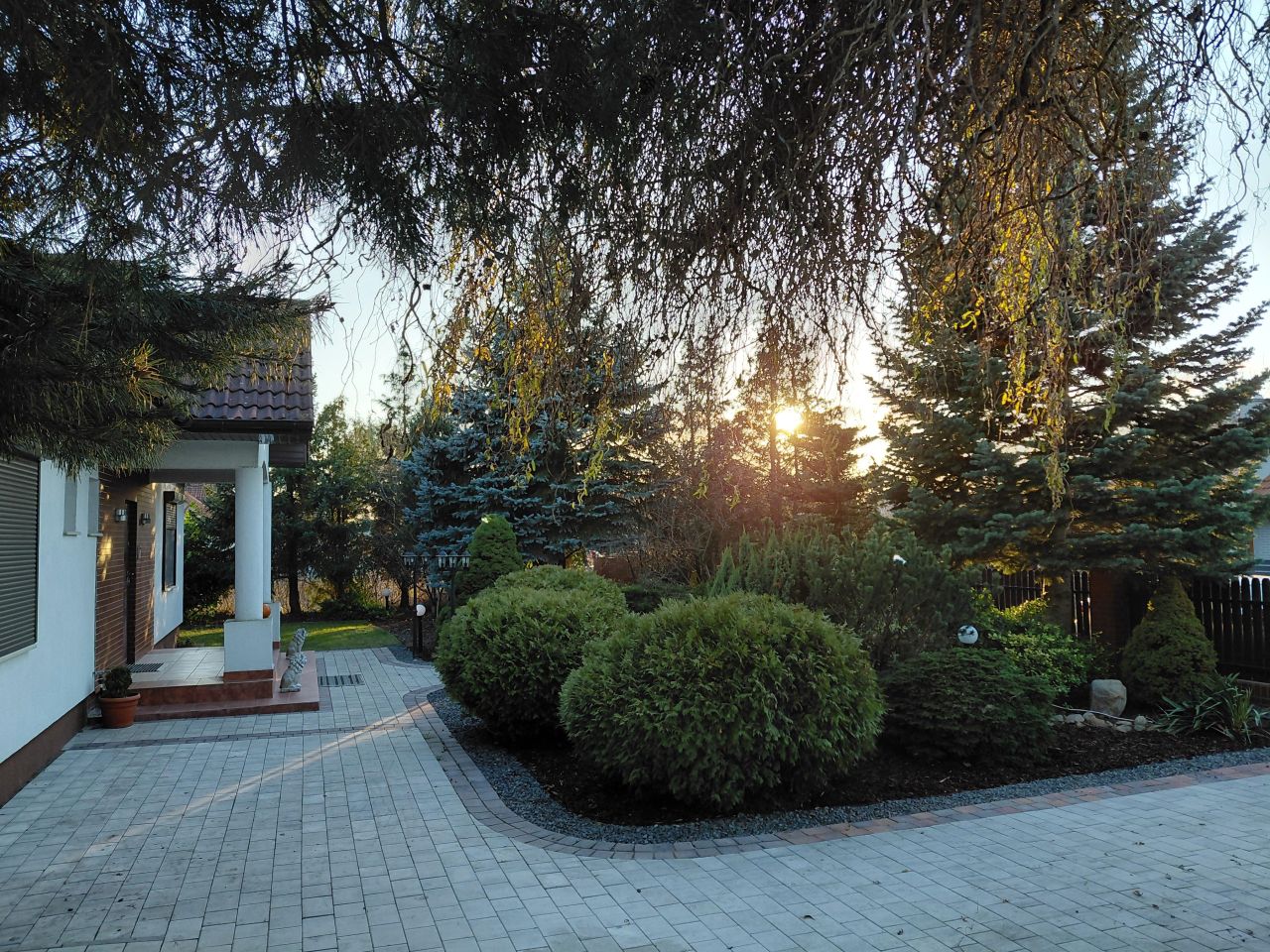 dom wolnostojący, 6 pokoi Kiełczów, Na Końcu. Zdjęcie 1