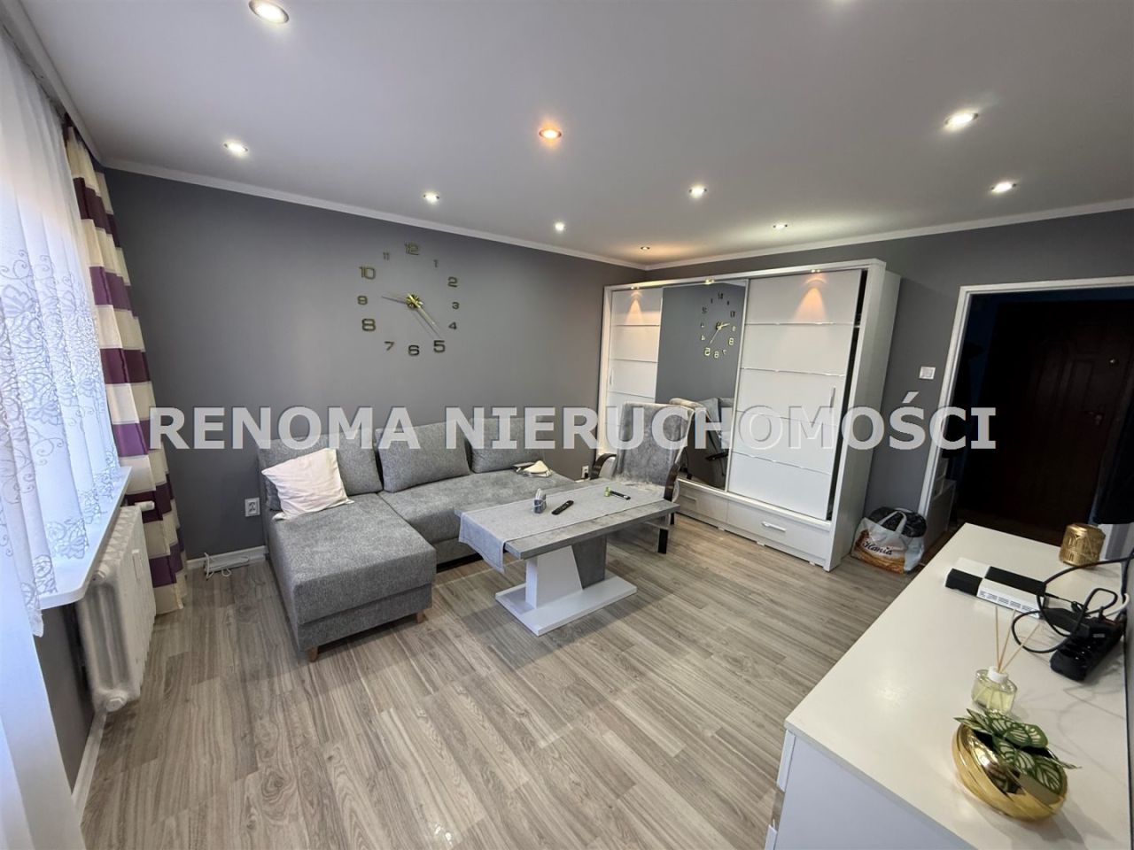 Mieszkanie 2-pokojowe Wałbrzych Piaskowa Góra, ul. Długa. Zdjęcie 2