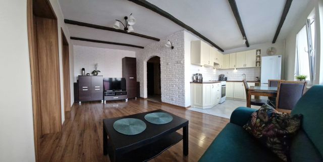 Mieszkanie 3-pokojowe Płock. Zdjęcie 1