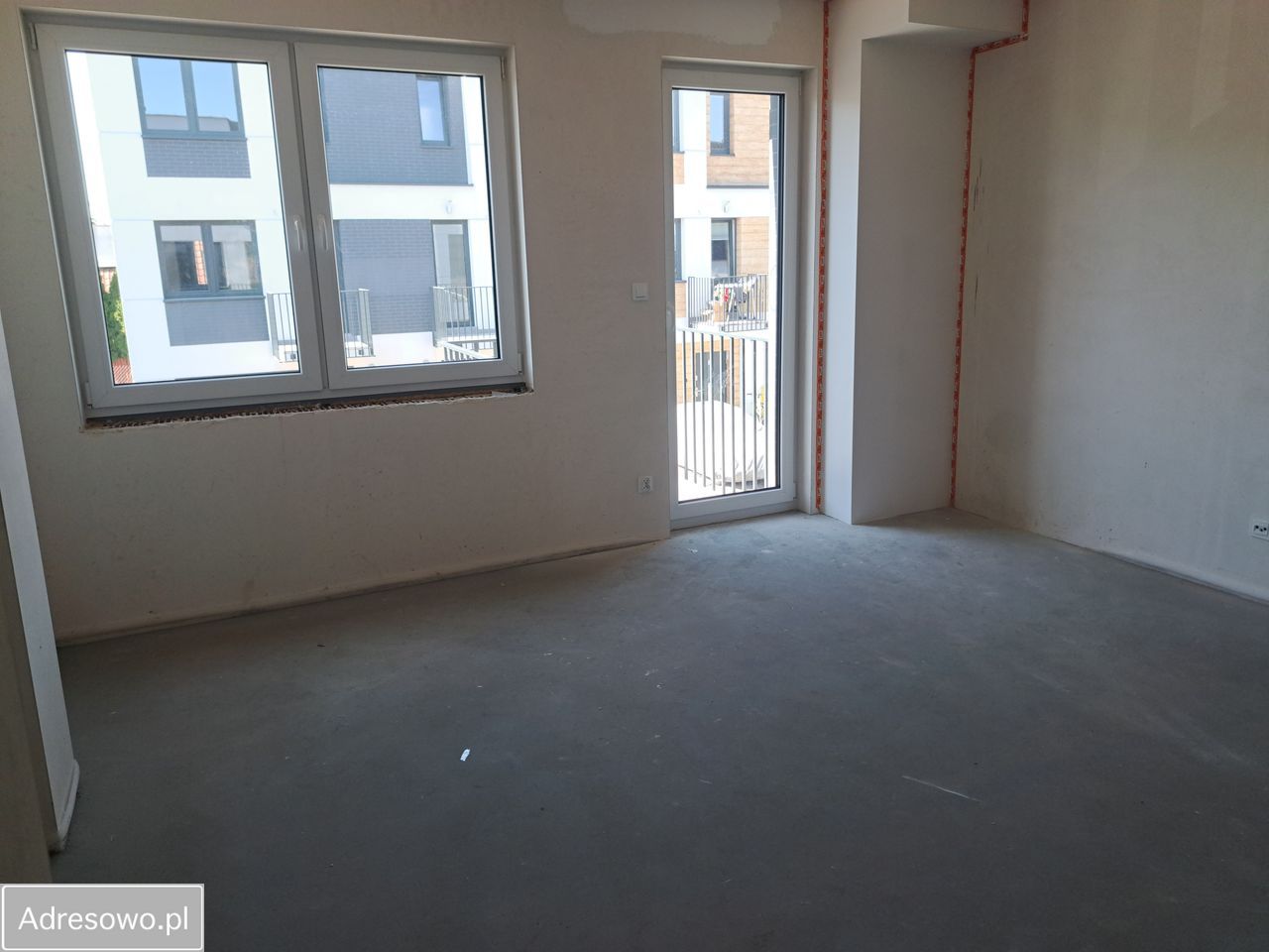 dom szeregowy, 4 pokoje Nowy Dwór Mazowiecki Centrum, ul. Marii Curie-Skłodowskiej. Zdjęcie 8