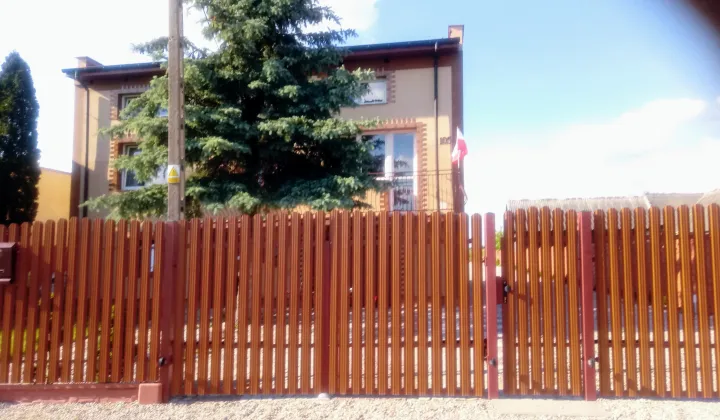 dom wolnostojący, 10 pokoi Radom Dzierzków, ul. Poranna