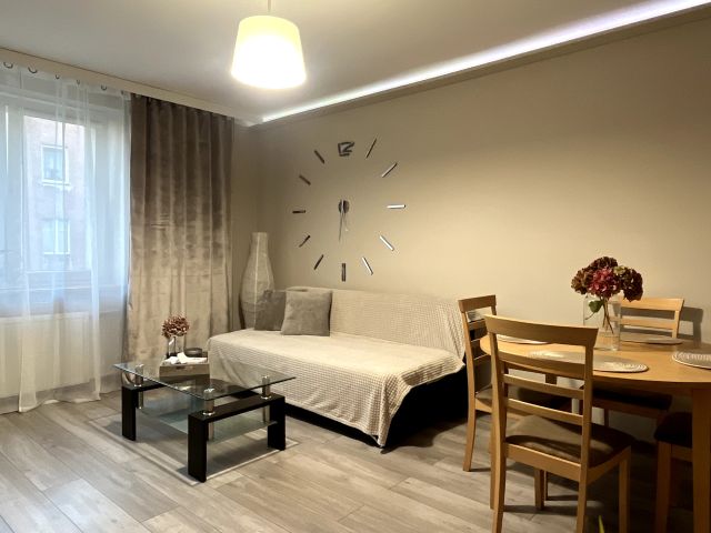 Mieszkanie 3-pokojowe Słupsk Centrum, ul. Stanisława Małachowskiego. Zdjęcie 1