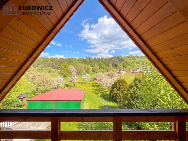 dom wolnostojący, 6 pokoi Ujsoły. Zdjęcie 12