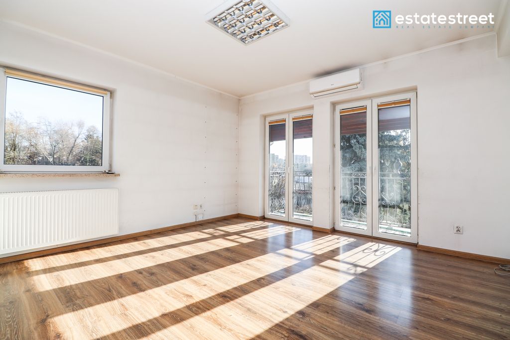 Biuro Kraków Łagiewniki-Borek Fałęcki, ul. Strumienna. Zdjęcie 4