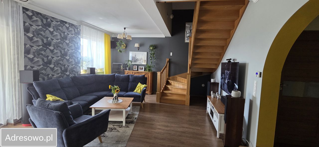 dom wolnostojący, 5 pokoi Chwałowice, ul. Wrzosowa. Zdjęcie 2