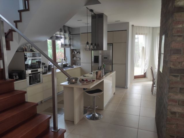 dom wolnostojący, 6 pokoi Mierzyn, ul. Wiedeńska. Zdjęcie 6