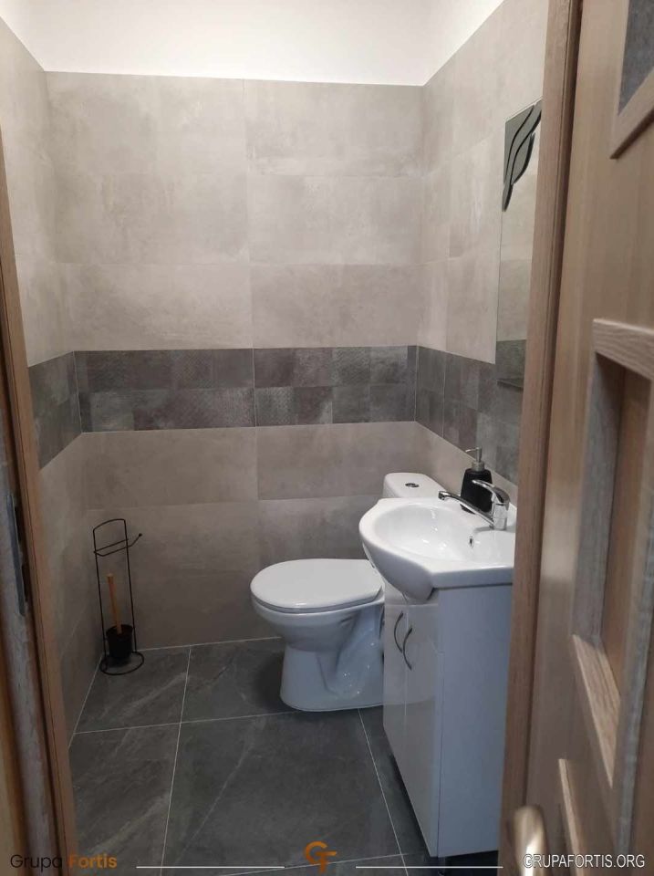 Lokal Kazimierza Wielka, ul. Partyzantów. Zdjęcie 7