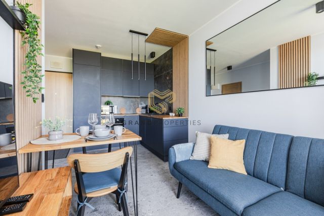 Mieszkanie 2-pokojowe Warszawa Włochy, ul. Wiktoryn. Zdjęcie 1