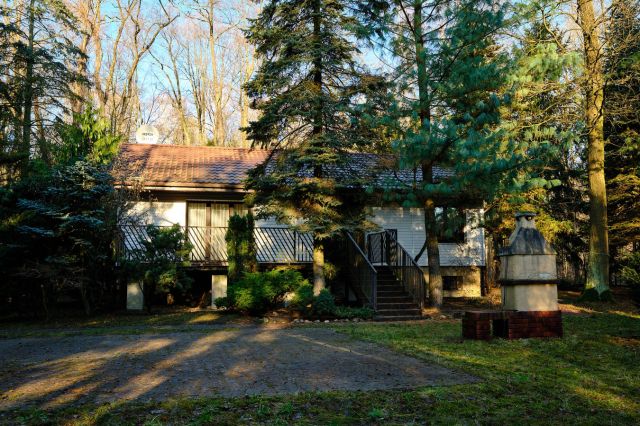 dom letniskowy, 3 pokoje Sokolniki-Las, ul. Marynarska. Zdjęcie 1