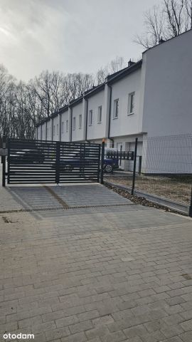 dom szeregowy, 6 pokoi Kobyłka, ul. Przyjacielska. Zdjęcie 1