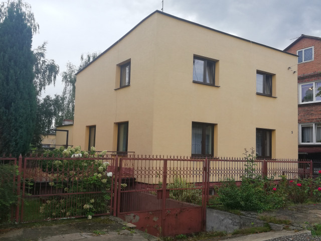 dom wolnostojący, 4 pokoje Radom Dzierzków, ul. Smolna. Zdjęcie 1