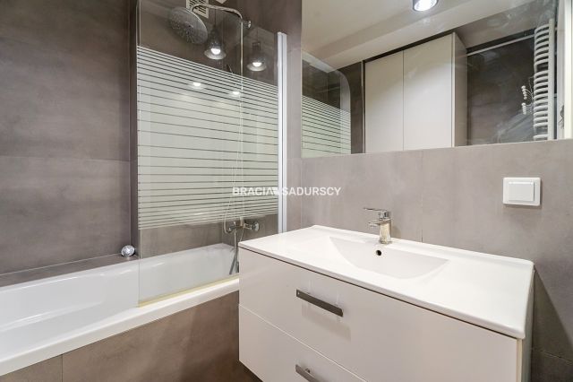 Mieszkanie 4-pokojowe Kraków Swoszowice, ul. Leona Petrażyckiego. Zdjęcie 7