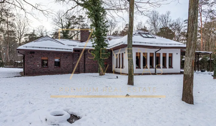 dom wolnostojący, 5 pokoi Magdalenka