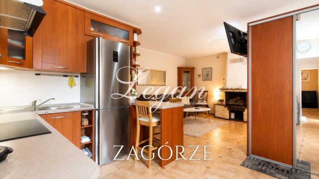 dom wolnostojący, 3 pokoje Zagórze. Zdjęcie 21
