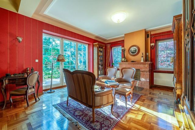 dom wolnostojący, 11 pokoi Łódź Julianów, ul. Świetlana. Zdjęcie 4