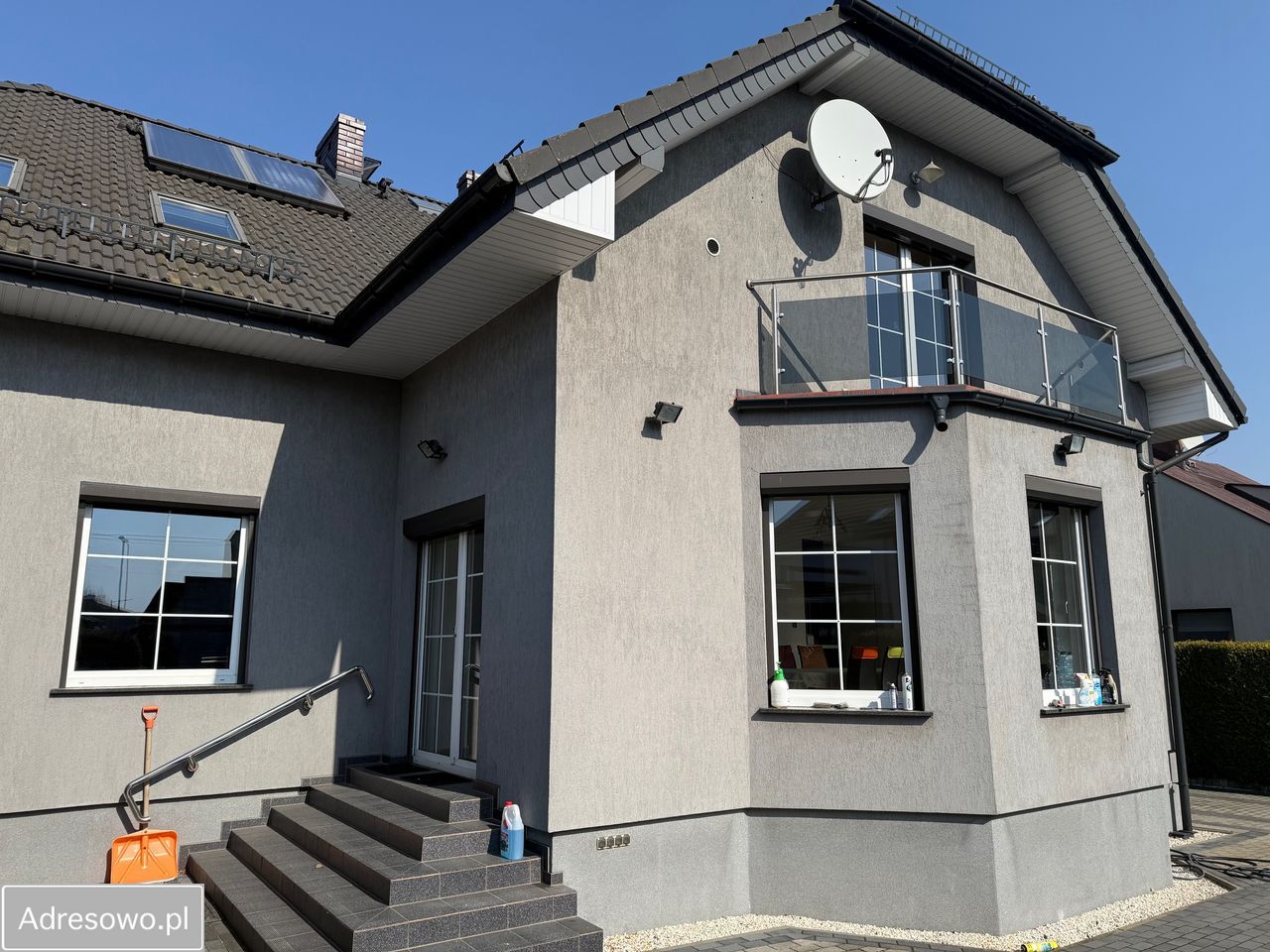 dom wolnostojący, 6 pokoi Lubliniec. Zdjęcie 2