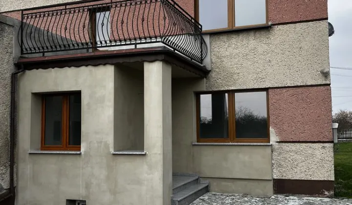 dom wolnostojący, 6 pokoi Pogrzebień, ul. Kornowacka