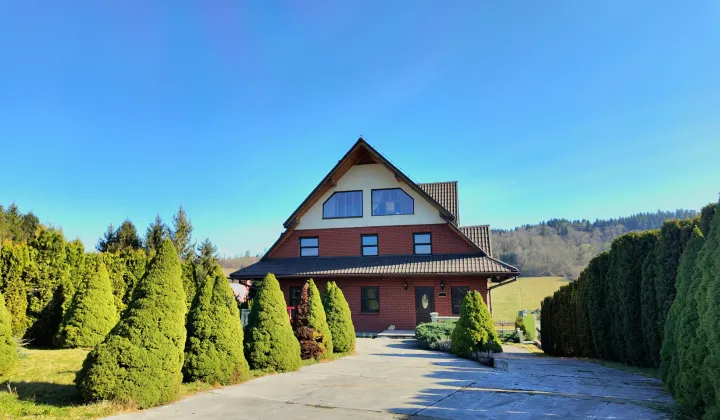 dom wolnostojący, 5 pokoi Zawóz