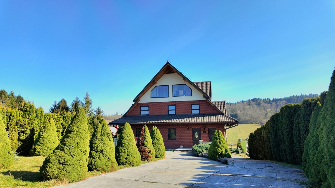 dom wolnostojący, 5 pokoi Zawóz. Zdjęcie 1