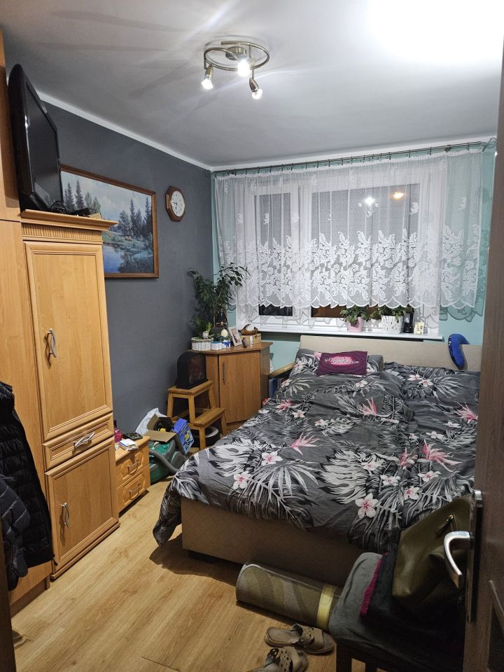 Mieszkanie 4-pokojowe Książ Wielkopolski. Zdjęcie 3