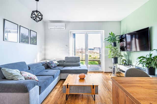 Mieszkanie 3-pokojowe Rzeszów, ul. Myśliwska. Zdjęcie 1