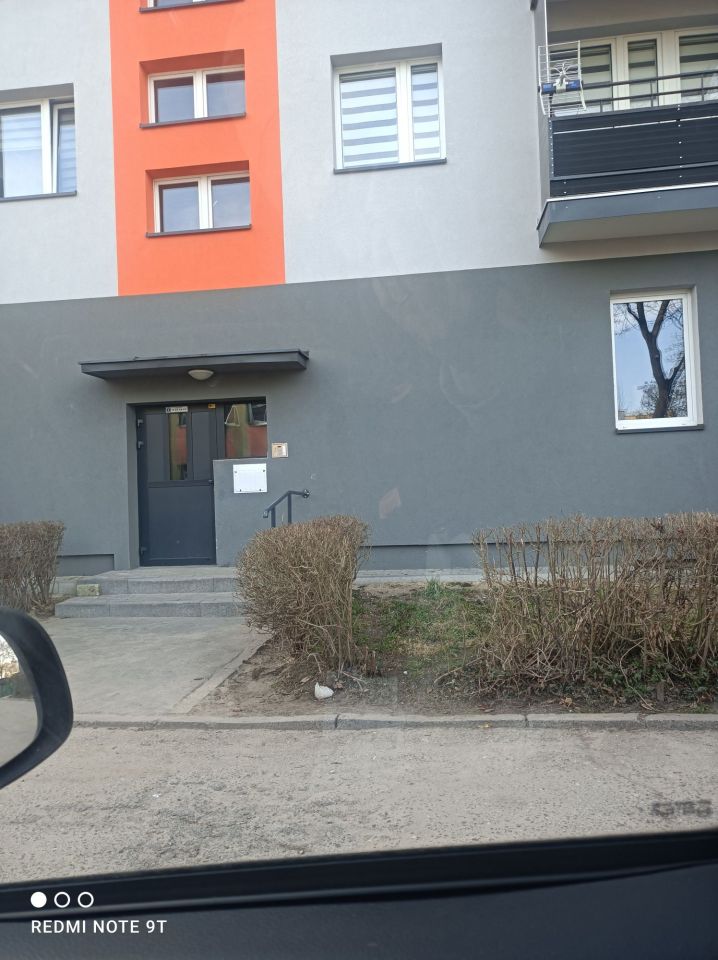 Mieszkanie 2-pokojowe Ostrowiec Świętokrzyski, os. Ogrody. Zdjęcie 2