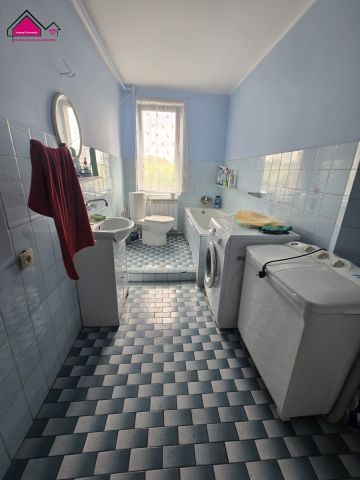 dom wolnostojący, 5 pokoi Dobrosołowo Trzecie. Zdjęcie 5