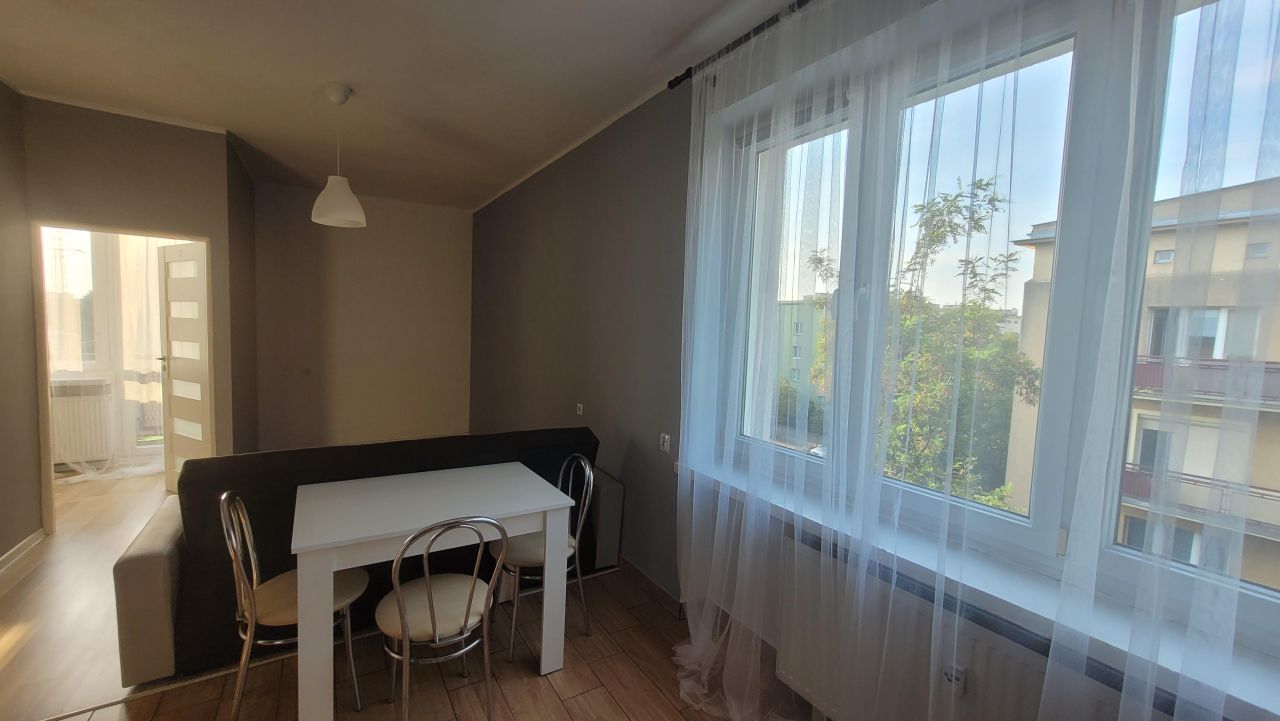 Mieszkanie 2-pokojowe Bydgoszcz Osiedle Leśne, ul. Kasztanowa. Zdjęcie 3