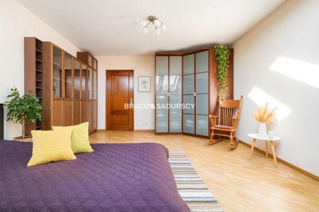 Mieszkanie 4-pokojowe Kraków Dębniki, ul. Kobierzyńska. Zdjęcie 8