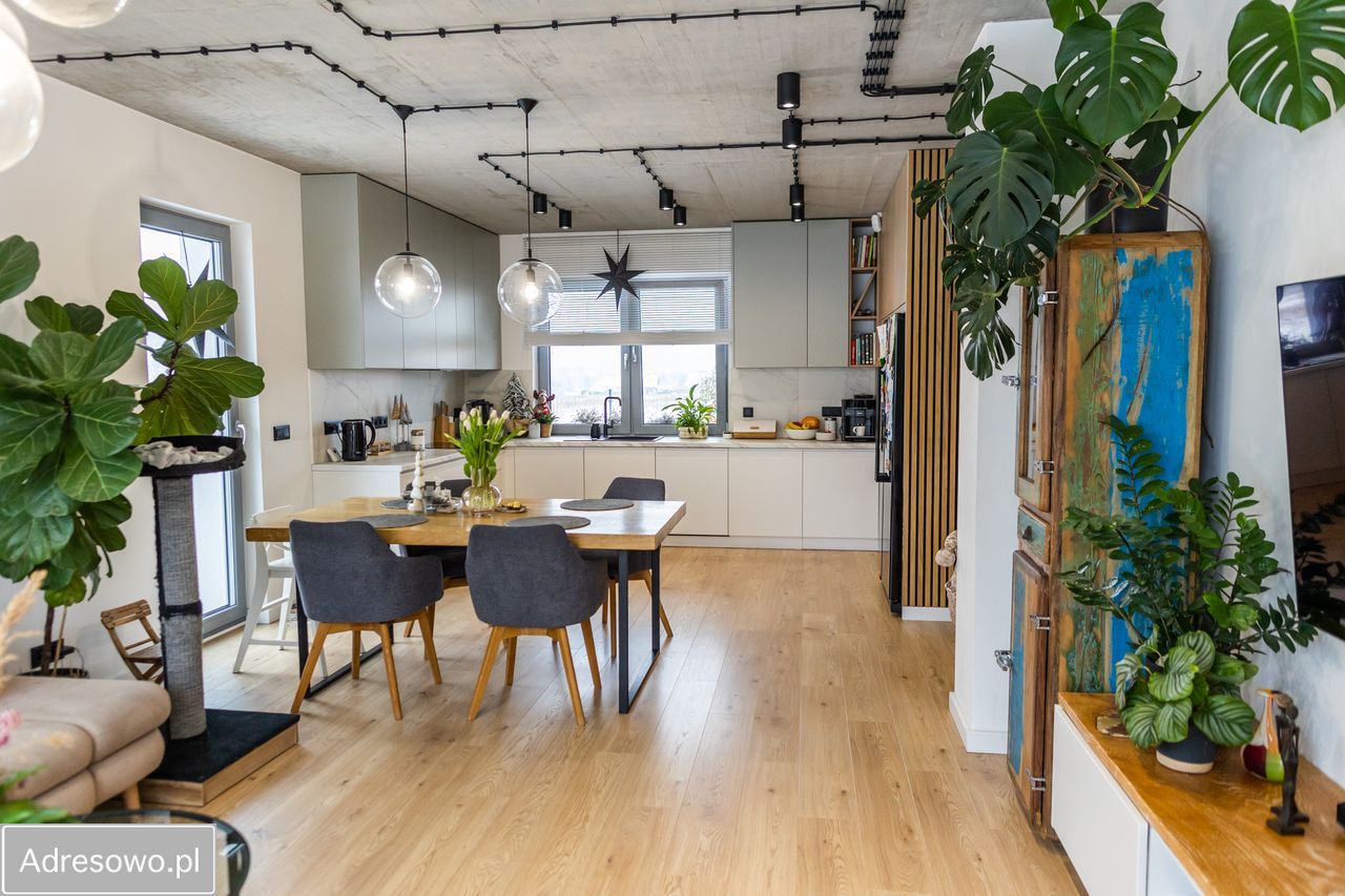 dom wolnostojący, 5 pokoi Jelenia Góra Czarne. Zdjęcie 6