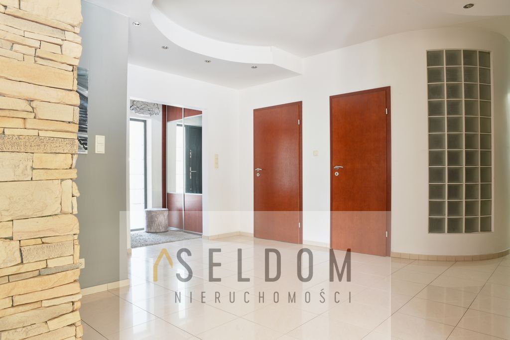 dom wolnostojący, 5 pokoi Krągola. Zdjęcie 11