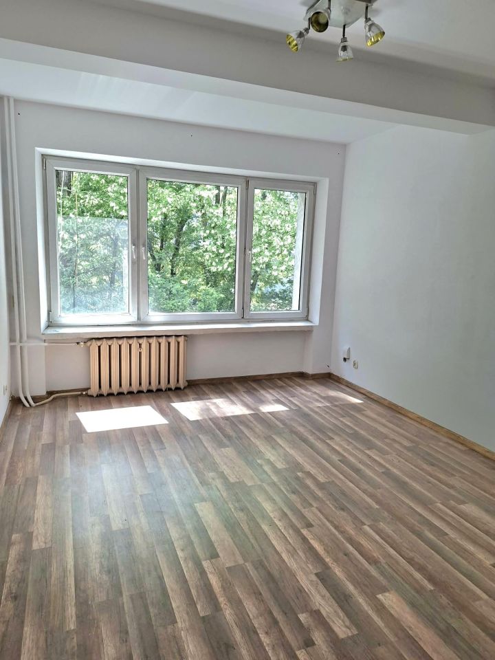 Mieszkanie 2-pokojowe Kraków Nowa Huta, os. Handlowe. Zdjęcie 1