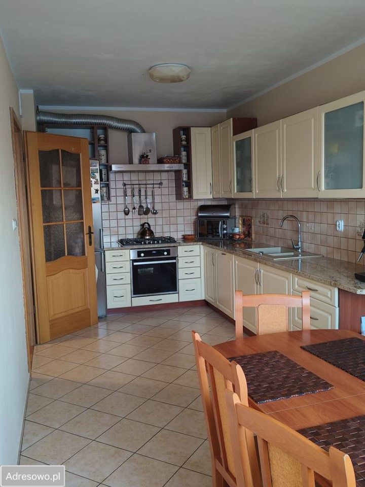 dom wolnostojący, 7 pokoi Paniówki, ul. Dworska. Zdjęcie 7