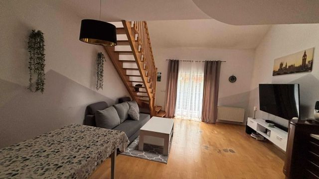 Mieszkanie 3-pokojowe Śrem. Zdjęcie 1